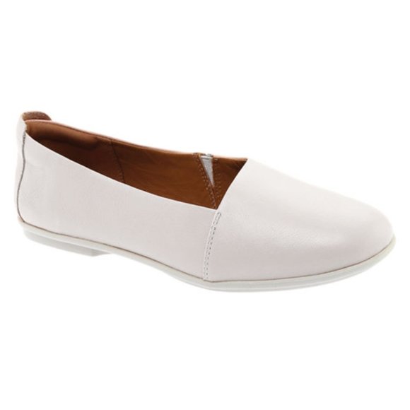 ⭐️HOST PICK⭐️ UNSTRUCTUREDE BY CLARKS Un Coral Step Ballet Flat - White Leather - Picture 5 of 8